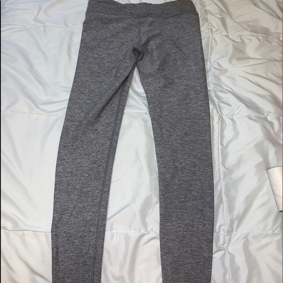 Lululemon Ivivva ruched rhythmic tight grey leggings - Picture 3 of 13